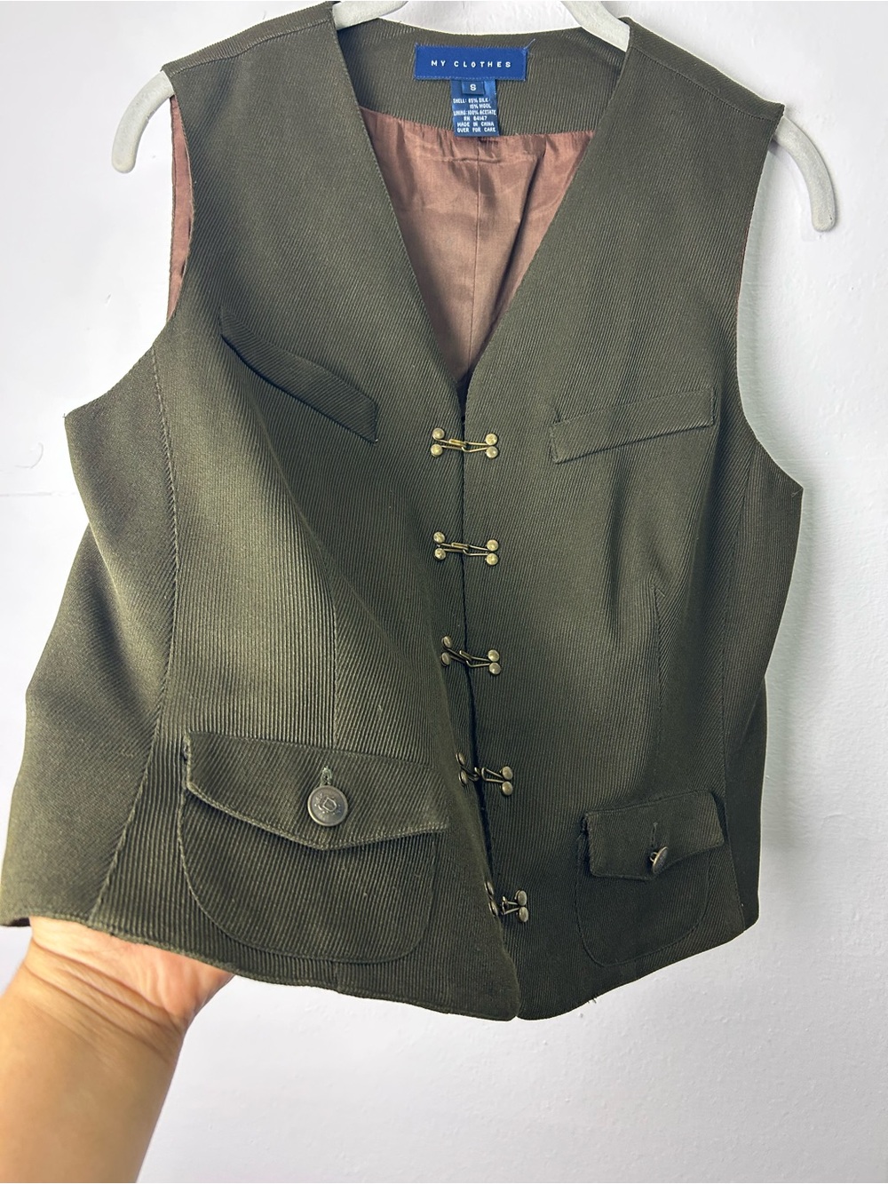 My Clothes Vtg Silk Vest Green Size S Quite luxury Old Money capsule staple - Picture 4 of 13